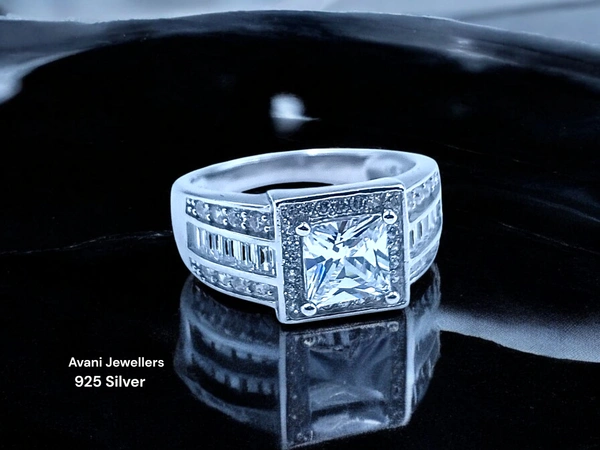 Silver Ladies Fancy Ring - 4.39, 13