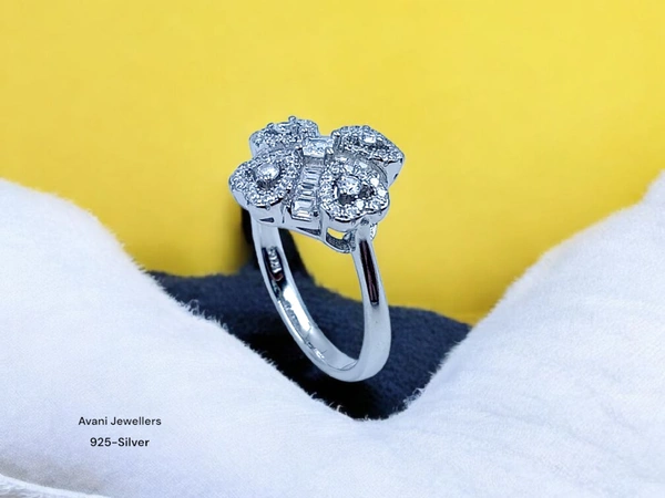 Silver Ladies Fancy Ring - 4.21, 18
