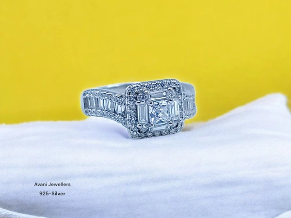 Silver Ladies Fancy Ring - 2.98, 13