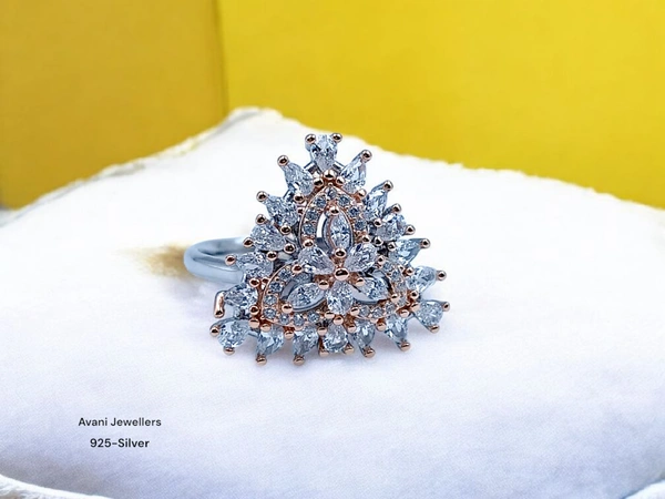 Silver Ladies Fancy Ring - 3.85, 12