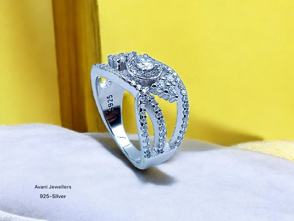 Silver Ladies Fancy Ring - 4.11, 9