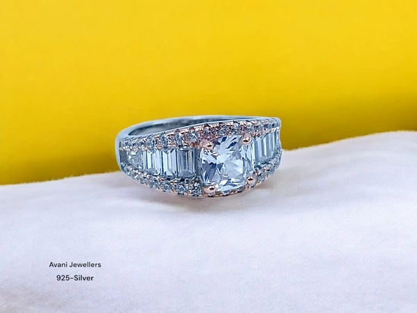 Silver Ladies Fancy Ring - 3.61, 9
