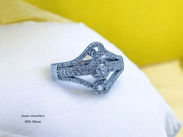 Silver Ladies Fancy Ring - 4.65, 17