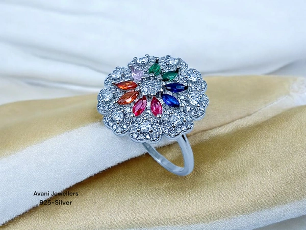 Silver Ladies Fancy Ring - 3.98, 10