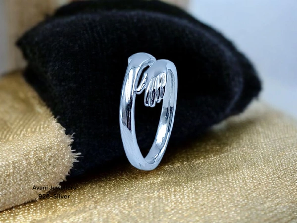 Silver Ladies Fancy Ring - 2.63, ADJUSTABLE