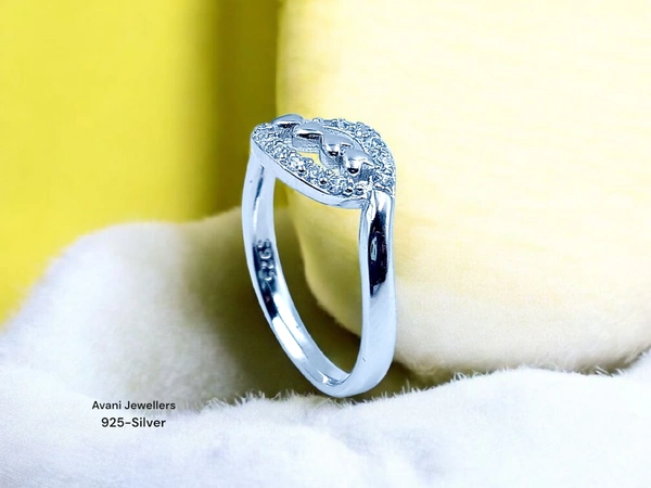 Silver Ladies Fancy Ring - 2.28, 11