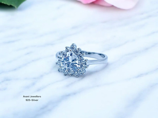 Silver Ladies Fancy Ring - 2.86, 15