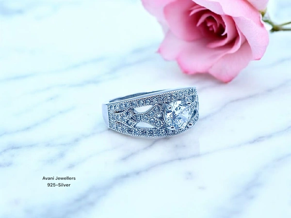 Silver Ladies Fancy Ring - 3.35, 11