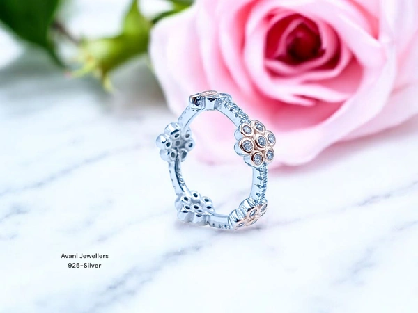 Silver Ladies Fancy Ring - 2.92, 8