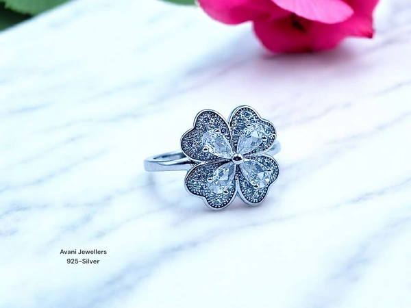 Silver Ladies Fancy Ring - 3.37, 13