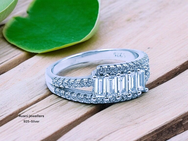 Silver Ladies Fancy Ring - 17, 3.34