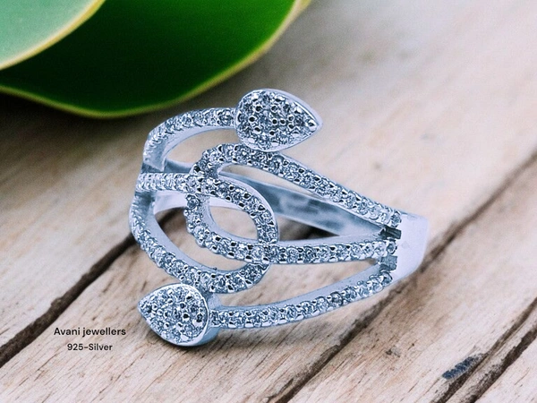 Silver Ladies Fancy Ring - 17, 4.26