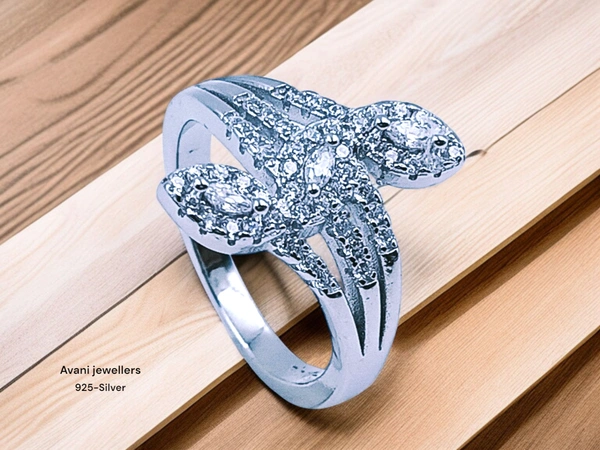 Silver Ladies Fancy Ring - 13, 4.07