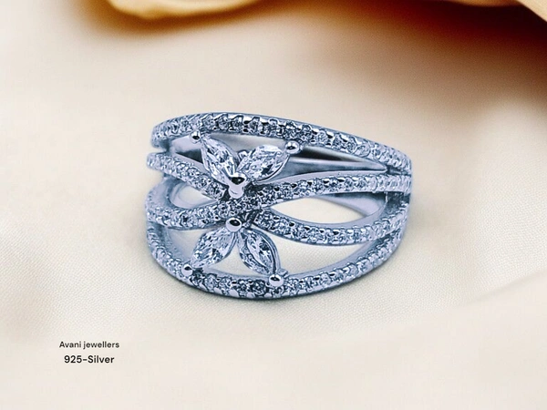 Silver Ladies Fancy Ring - 10, 3.93