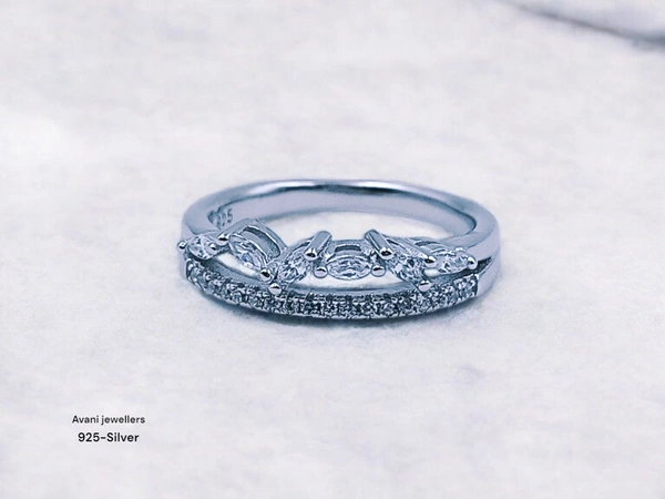 Silver Ladies Fancy Ring - 12, 2.51