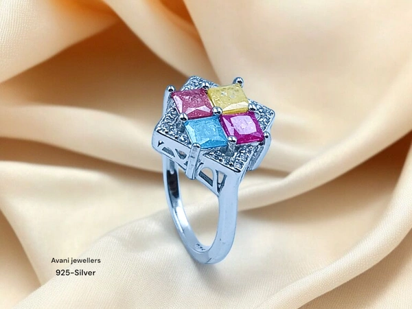 Silver Ladies Fancy Ring - 11, 3.27