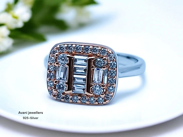 Silver Ladies Fancy Ring - 11, 3.14