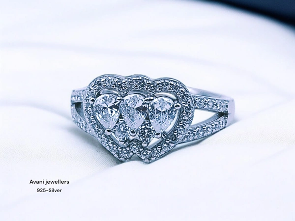 Silver Ladies Fancy Ring - 9, 2.85