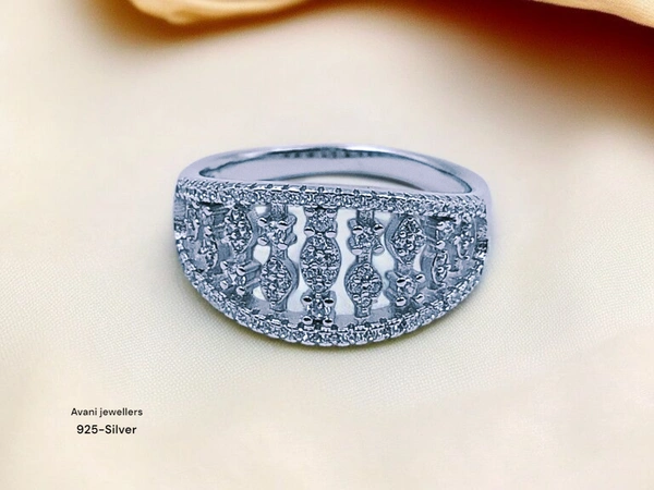 Silver Ladies Fancy Ring - 19, 3.78