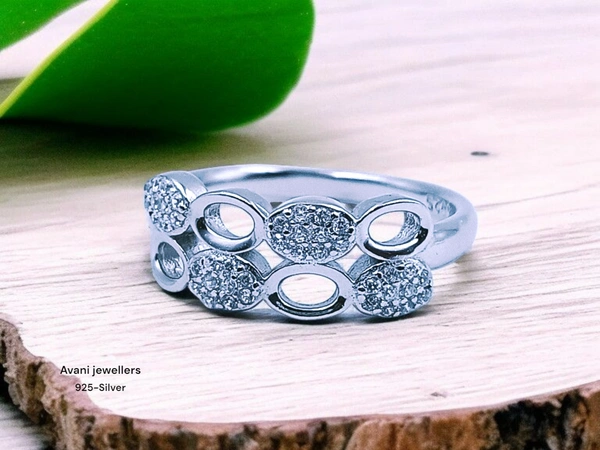 Silver Ladies Fancy Ring - 14, 2.44