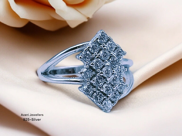 Silver Ladies Fancy Ring - 10, 3.24