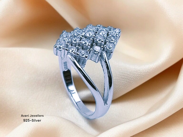 Silver Ladies Fancy Ring - 10, 3.24