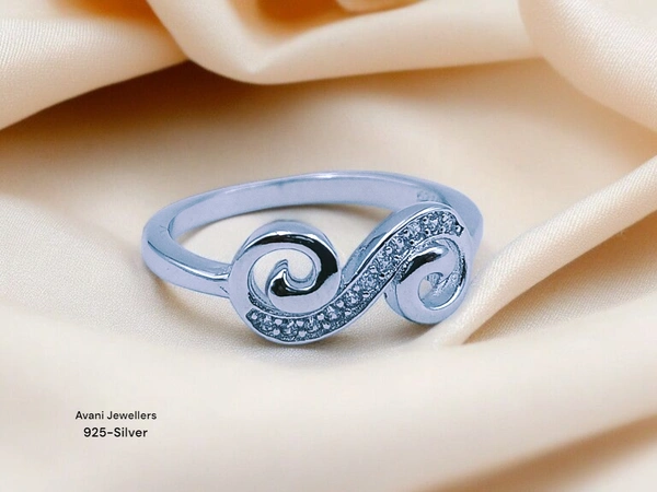 Silver Ladies Fancy Ring - 17, 2.44