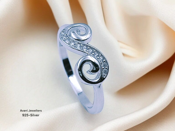 Silver Ladies Fancy Ring - 17, 2.44