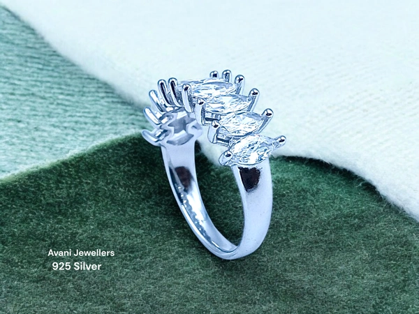 Silver Ladies Fancy Ring - 3.45, 13
