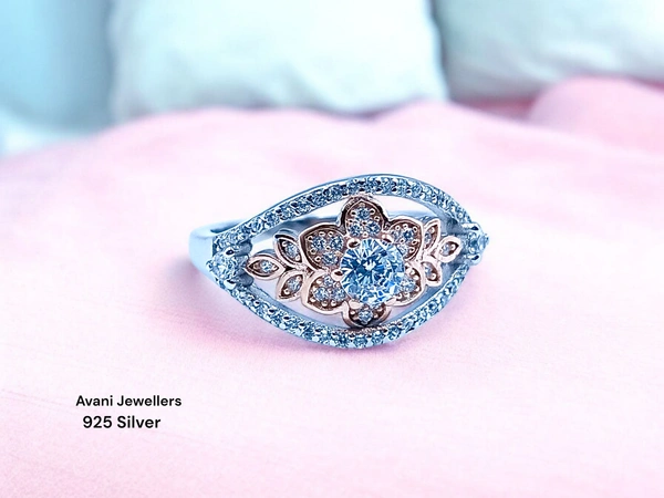 Silver Ladies Fancy Ring - 2.64, 12