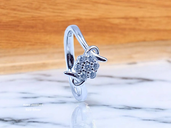 Silver Ladies Fancy Ring - 1.91, 11