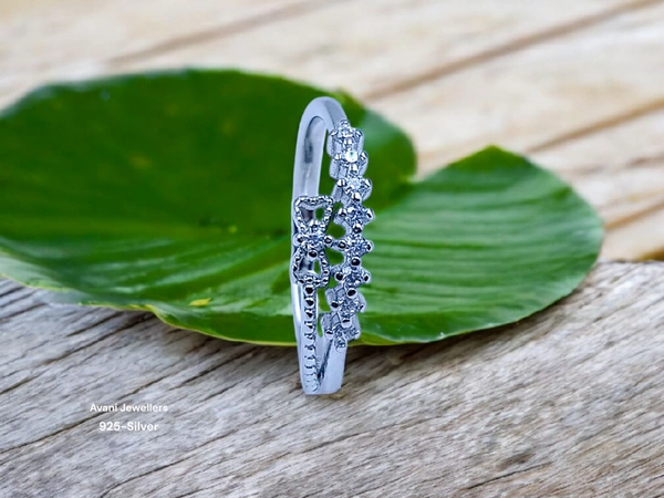 Silver Ladies Fancy Ring - 1.64, 14