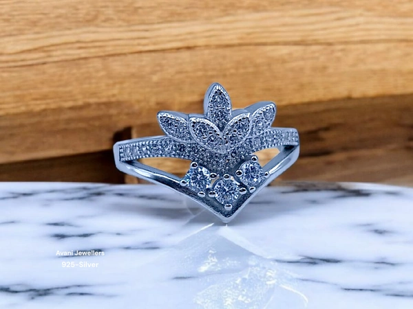 Silver Ladies Fancy Ring - 3.11, 13