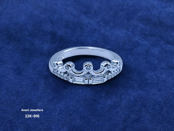 Silver Ladies Fancy Ring - 1.95, 9