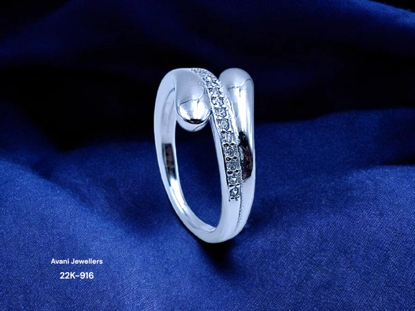 Silver Ladies Fancy Ring - 2.83, 8
