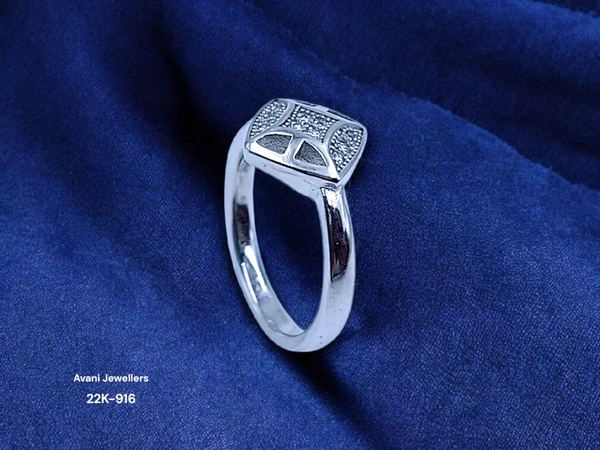 Silver Ladies Fancy Ring - 2.72, 9