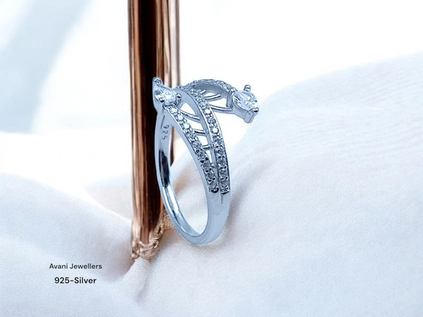 Silver Ladies Fancy Ring - 2.71, 19