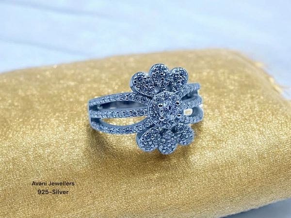 Silver Ladies Fancy Ring - 4.24, 9
