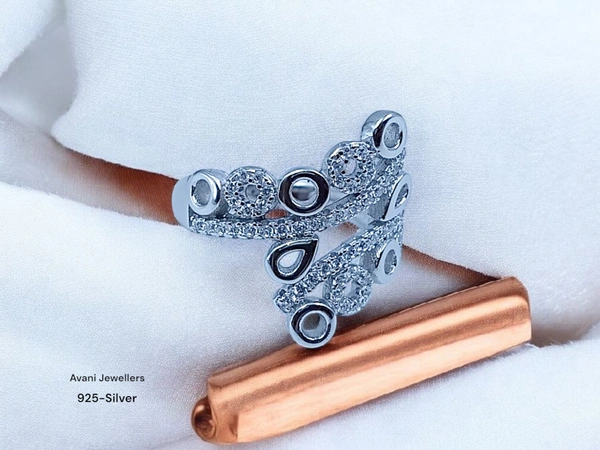 Silver Ladies Fancy Ring - 3.55, 12