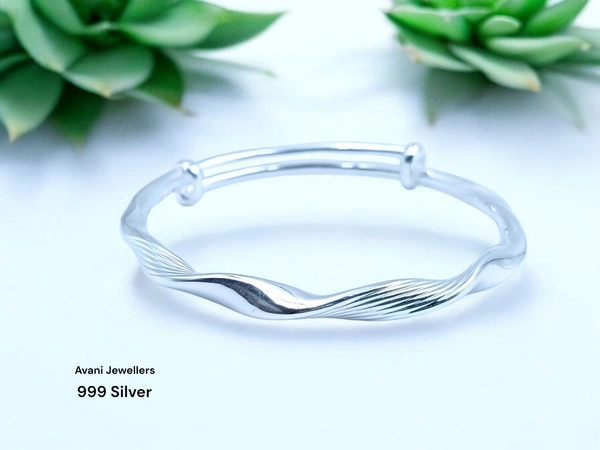 Silver Ladies Plain Kade - 23.63, Free Size