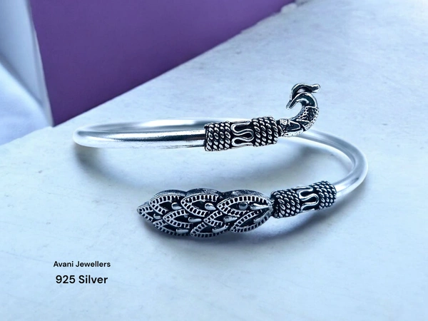 Silver Ladies Plain Kade - 17.09, Free Size