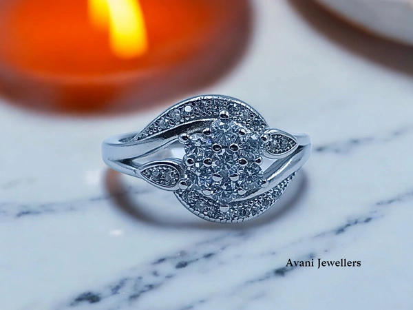 Silver Ladies Fancy Ring - 3.38, 11