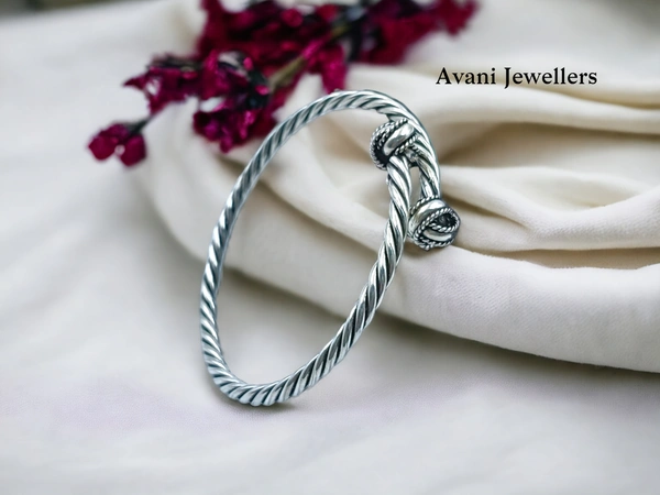 Silver Ladies Plain Kade - 15.95, Adjustable