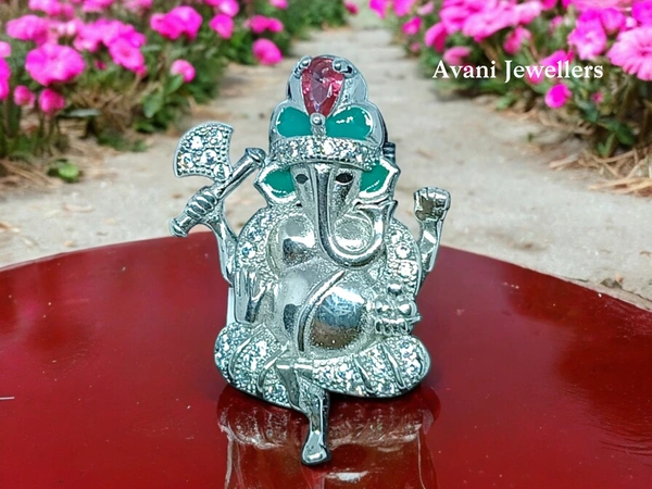 Silver God Pendant - 5.47
