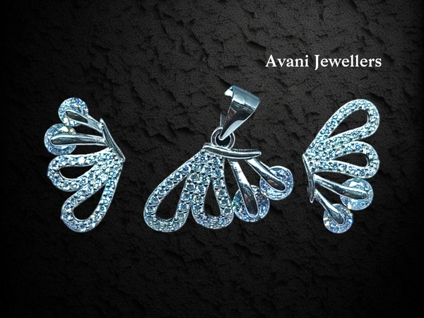 Silver Italian Fancy Pendant Set - 3.57