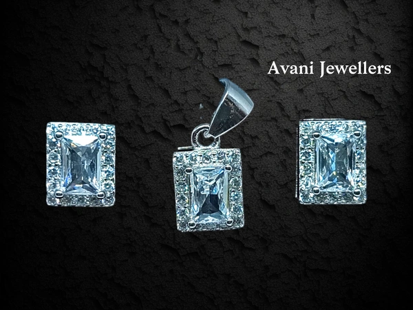 Silver Italian Fancy Pendant Set - 3.78