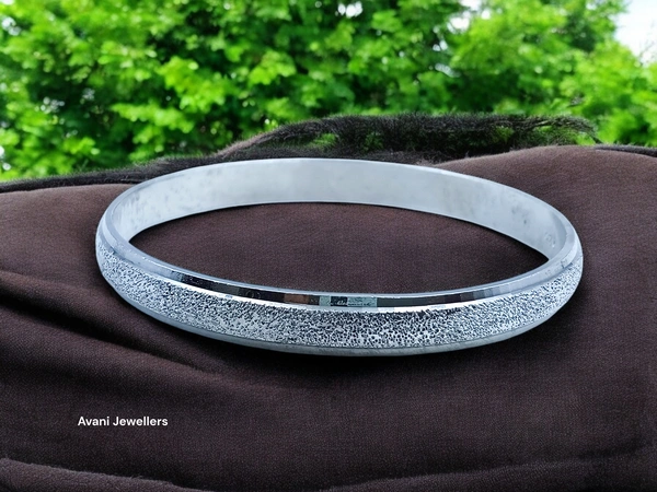 Silver Gents Kade - 30.44, 2-3.5 Inch