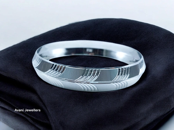 Silver Gents Kade - 28.92, 2-6 Inch