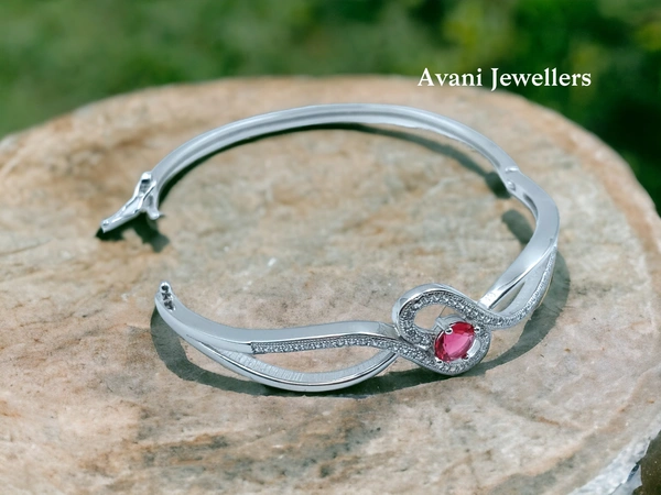 Silver Ladies Fancy Kade - 10.79, Free Size