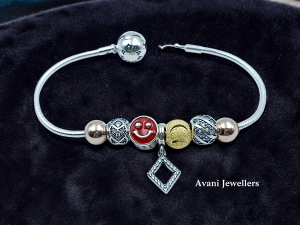 Silver Ladies Fancy Bracelet